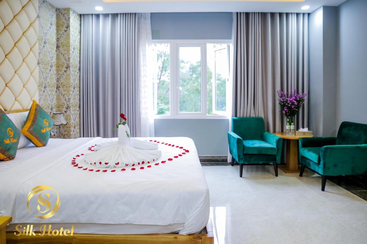Silk Hotel Хошимін Екстер'єр фото