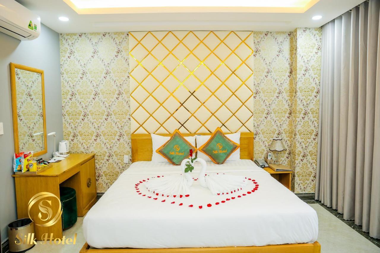 Silk Hotel Хошимін Екстер'єр фото