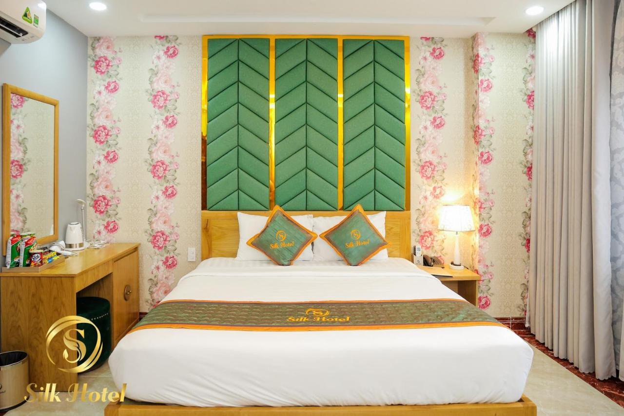 Silk Hotel Хошимін Екстер'єр фото
